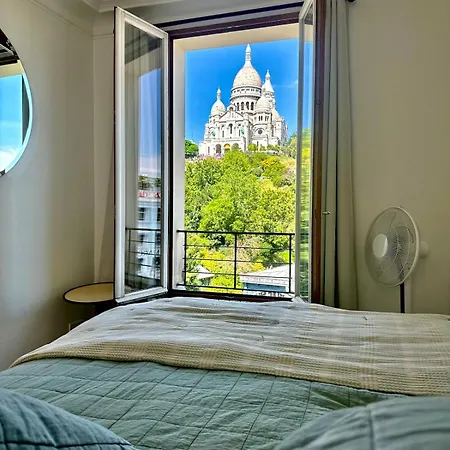 Unique View Of Sacre Coeur! * Parigi